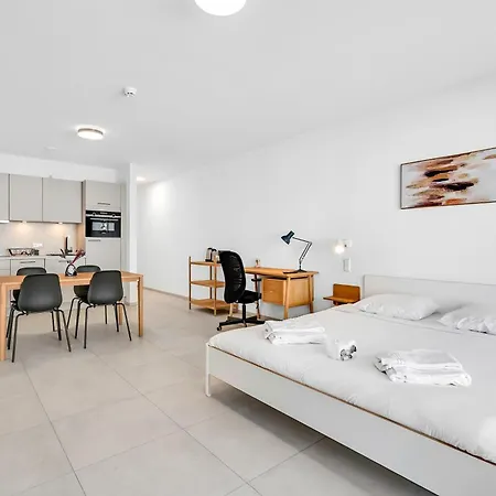 Neudorf Near Kirchberg And Airport Apartman *